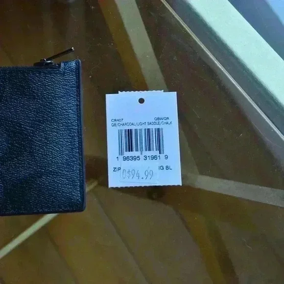 Coach CR407 Zip Card Case In Colorblock Signature Canvas - Picture 2 of 5